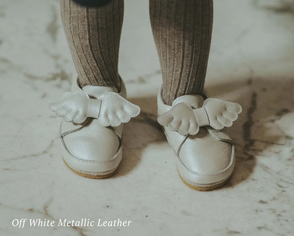 Sela | Clay Metallic Leather